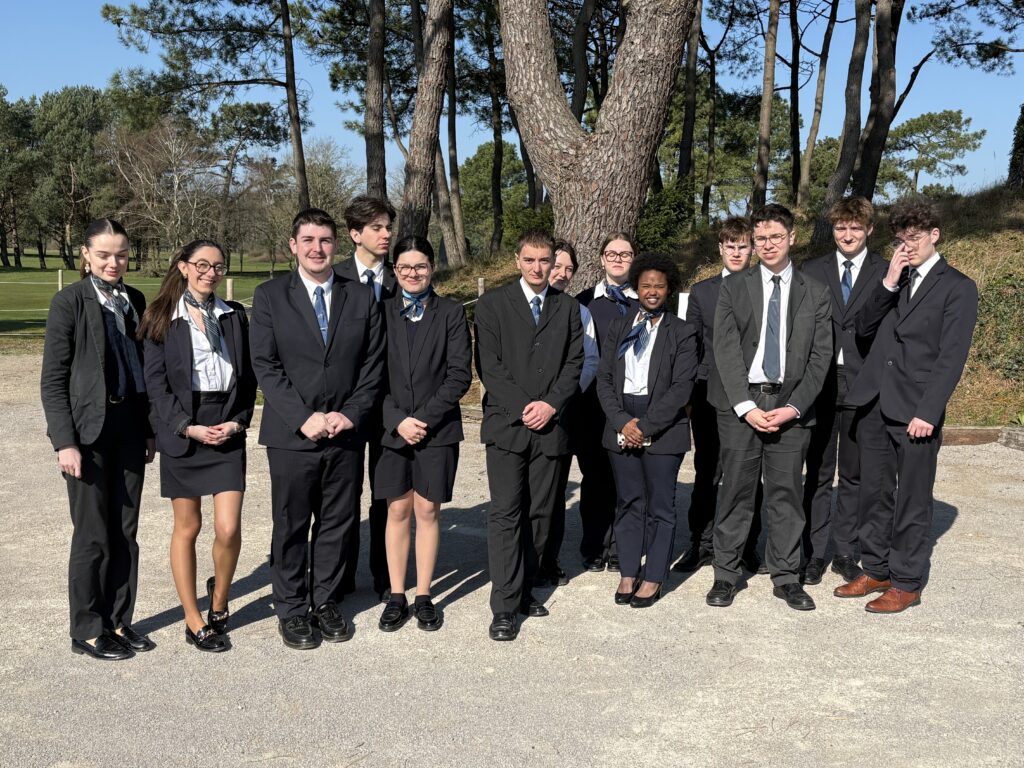 Les 1ére BTS MHR en visite au Manoir 1 IMG 9755